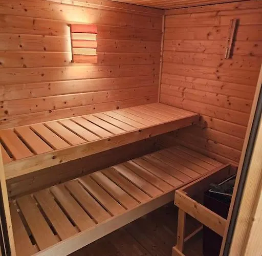 Grosse Private Wellness In Naehe Zum Rhein Apartamento